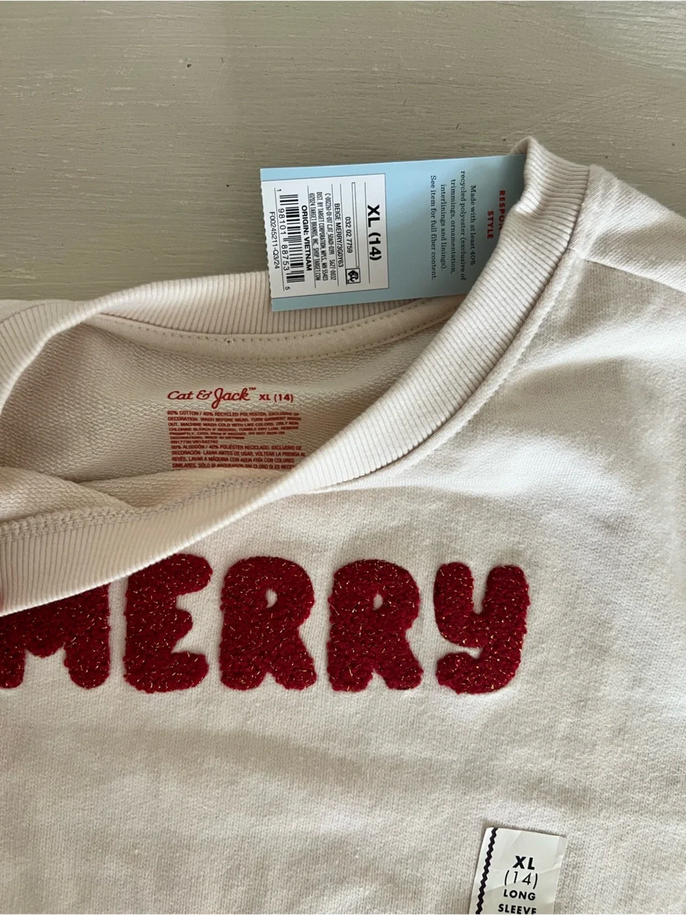NWT Cat & Jack Girls MERRY Sweatshirt Cream Red XL 14 Christmas Holiday
